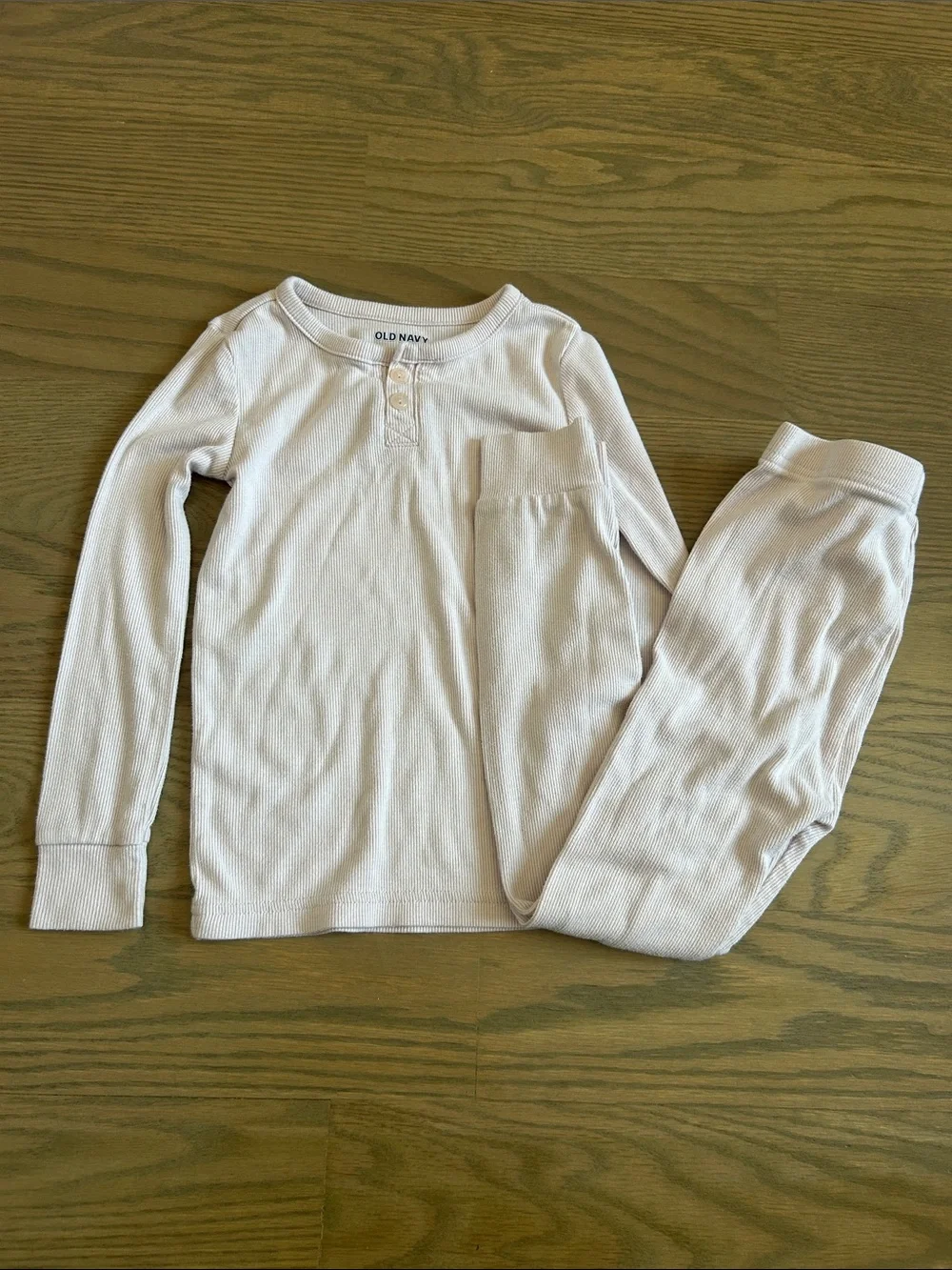 Old Navy Kids Thermal Pajama Set - Heather Gray & Light Pink. Size 5